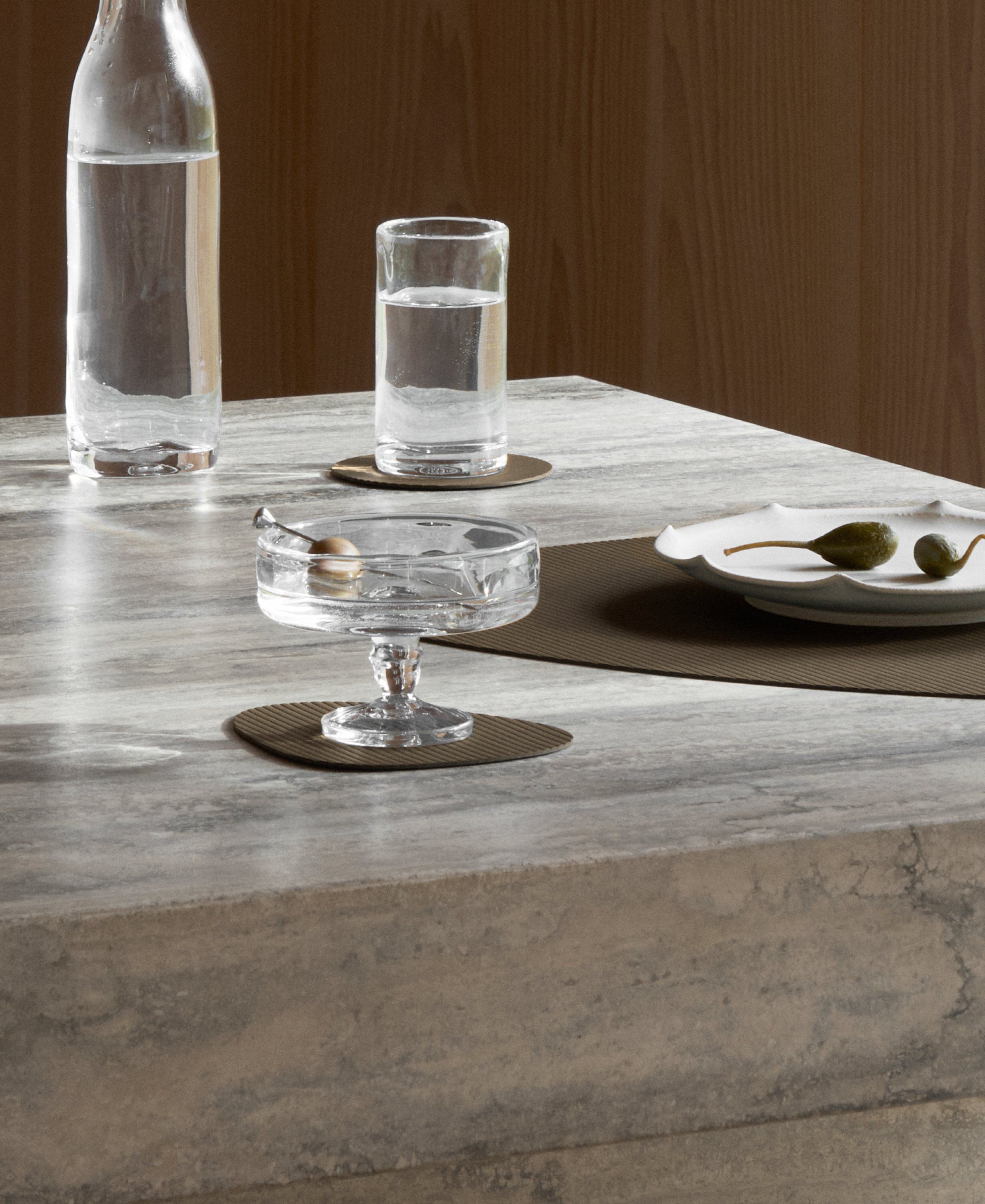 Glass Mat Curve Corduroy Caviar