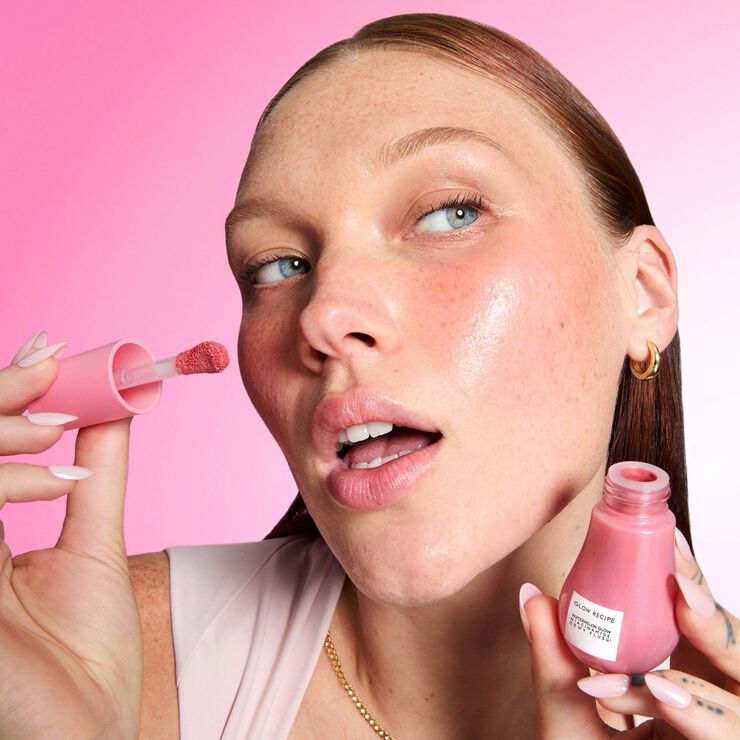 Watermelon Glow Niacinamide Dewy Flush - Lysnende flydende blush