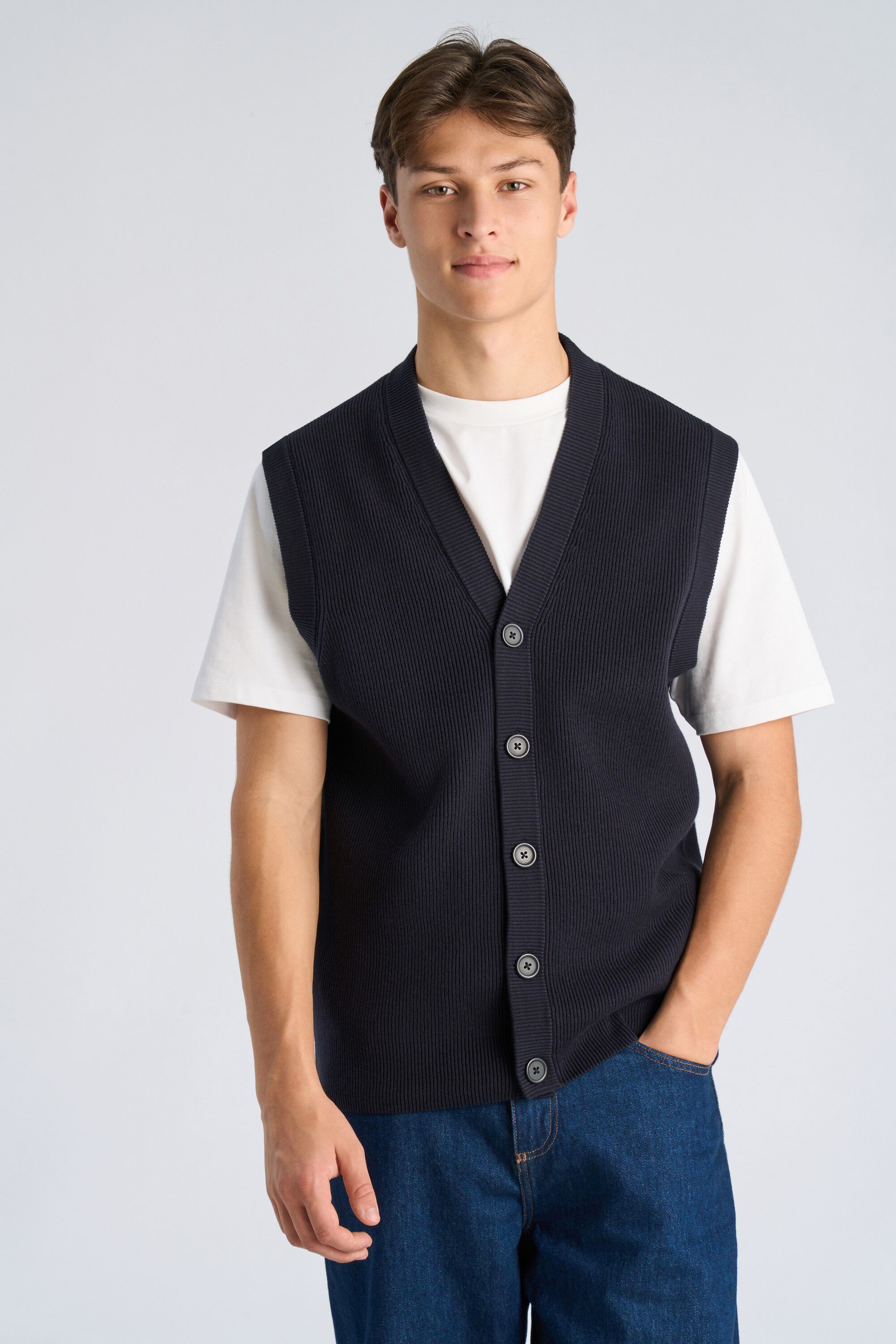 Rib v-neck button slipover