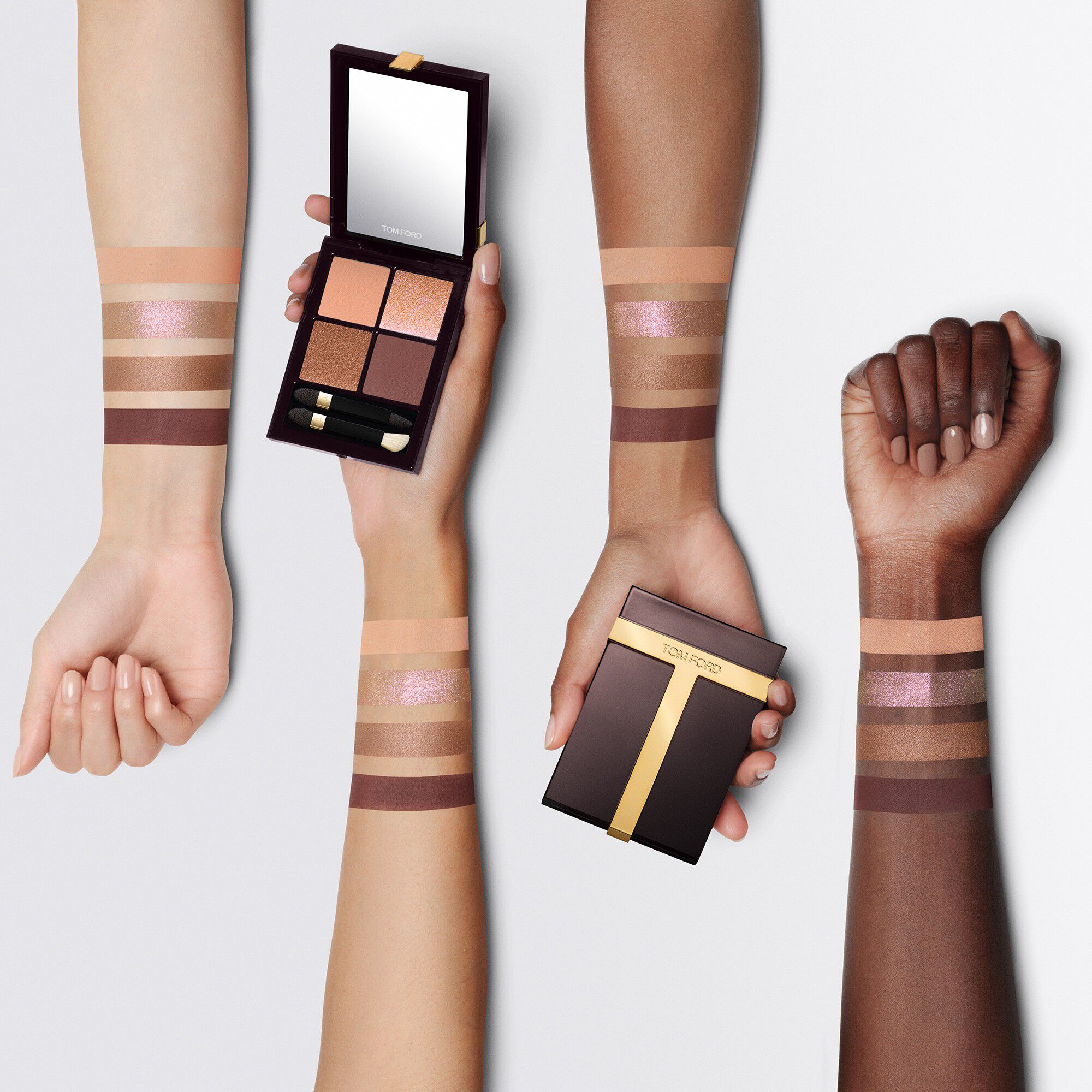 Eye Color Quad Poudre Eyeshadow Palette