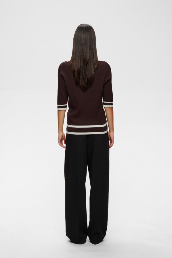 LeenahIW V-Neck Blouse