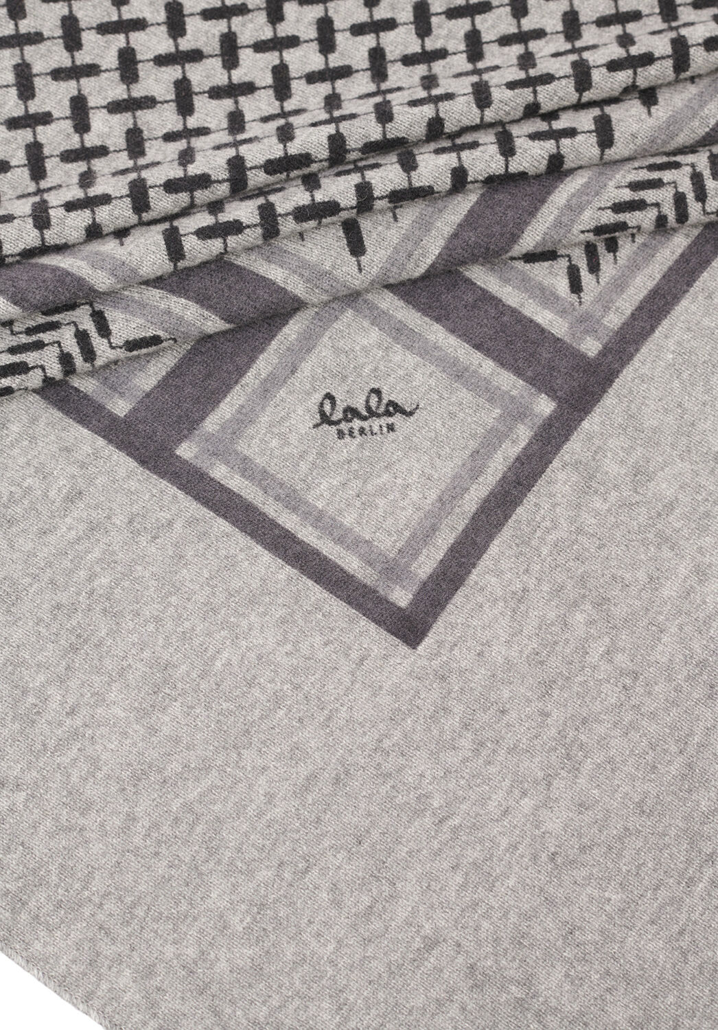 Triangle Trinity Classic L - 100% cashmere