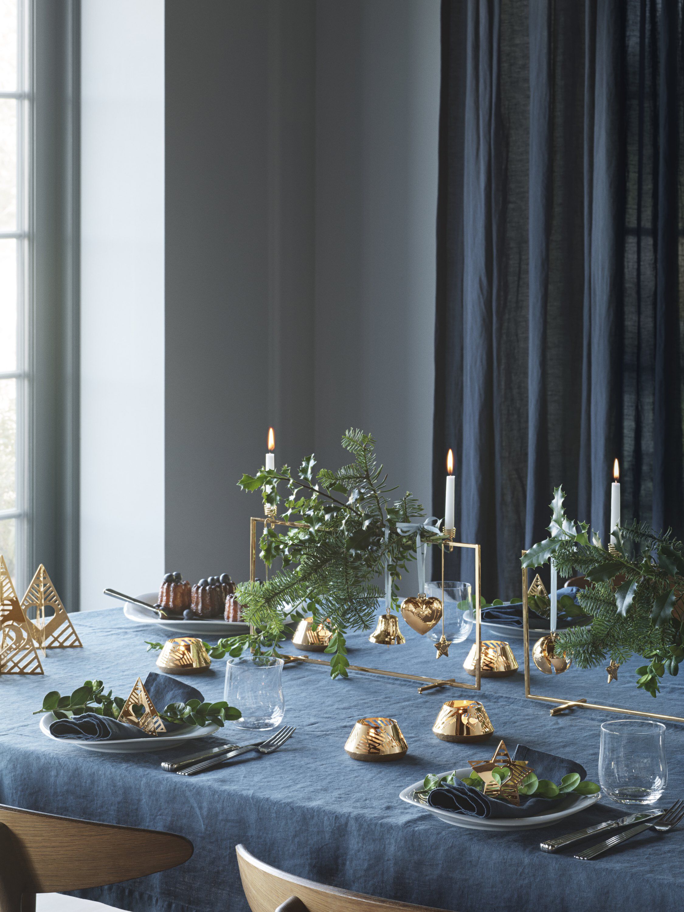 CC24 ORNAMENT M&Aring;NE, GU