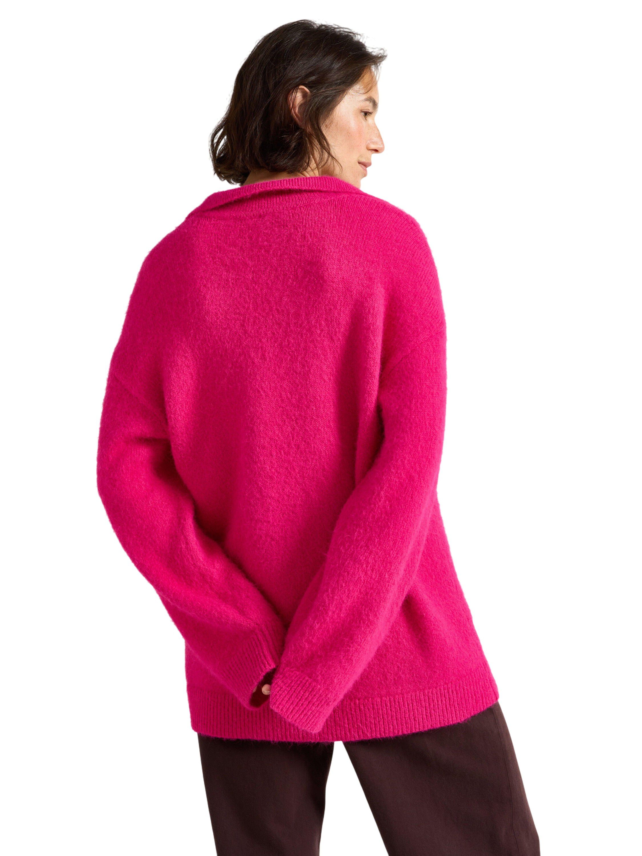 Oversize stickad tr&ouml;ja med v-ringni