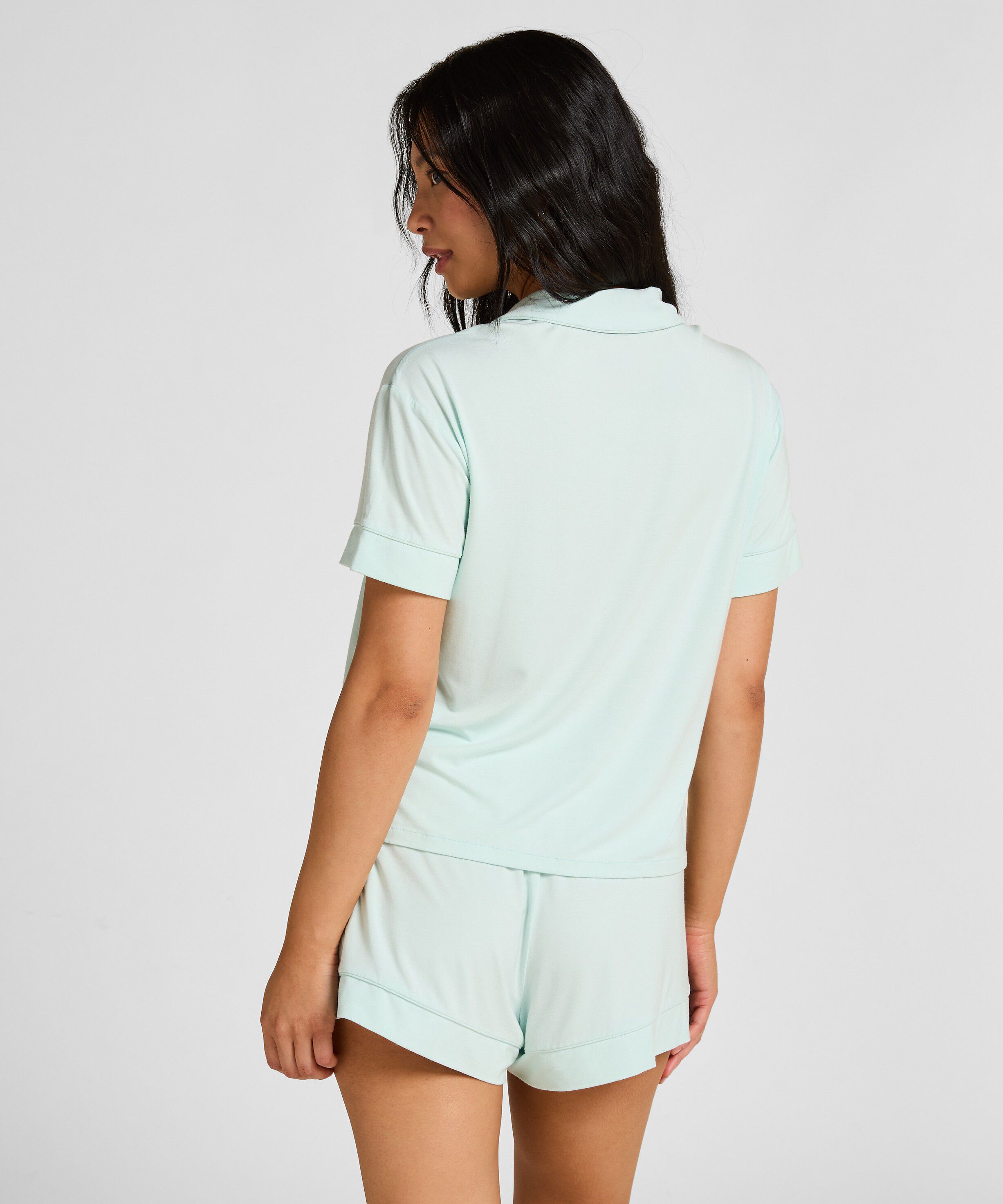 Essential Jersey Short-Sleeved Jacket