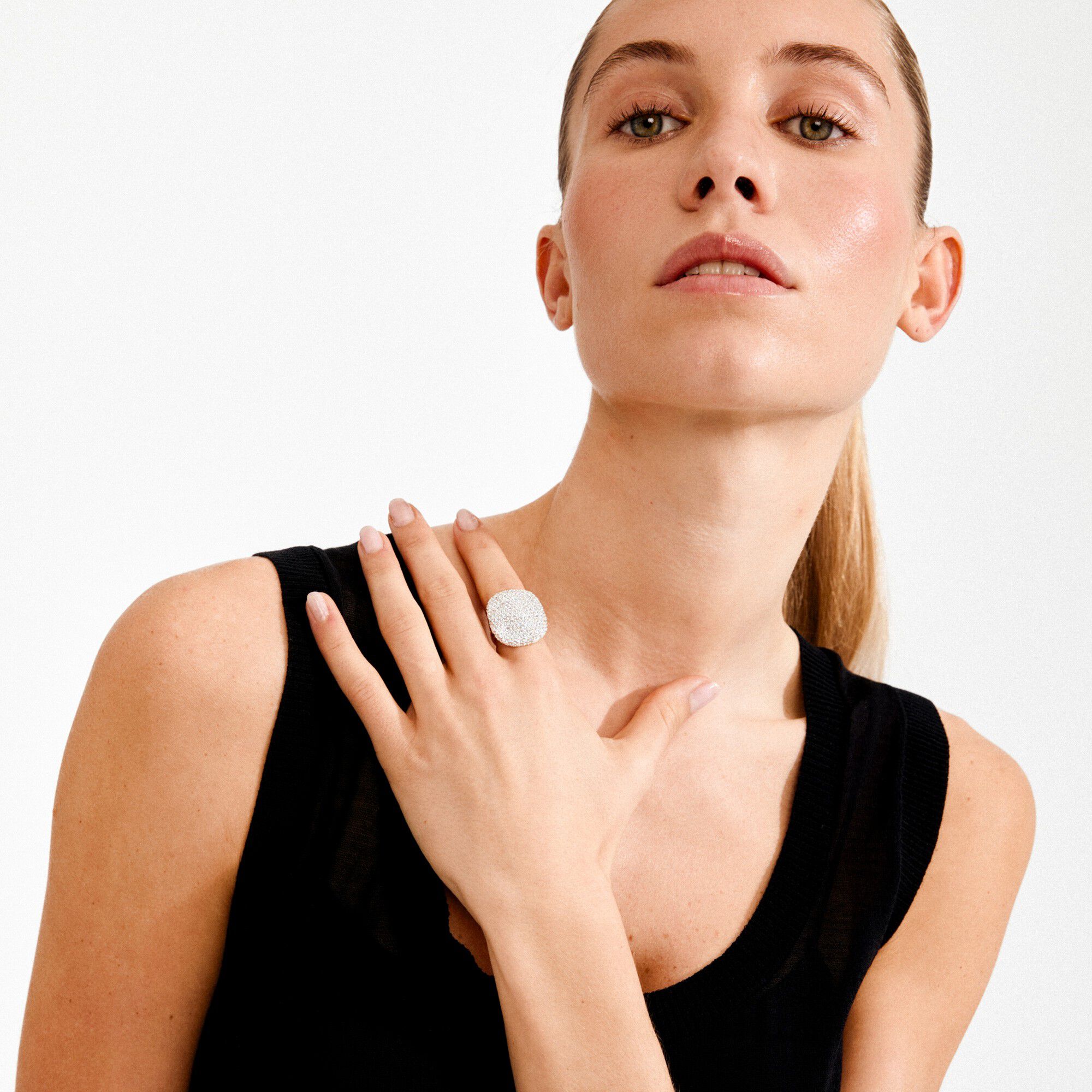 EMBER ring s&oslash;lvbelagt