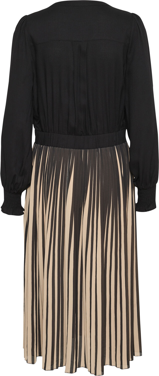 CUcarly V-neck Dress