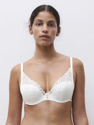 Legend T-shirt Plunge Bra