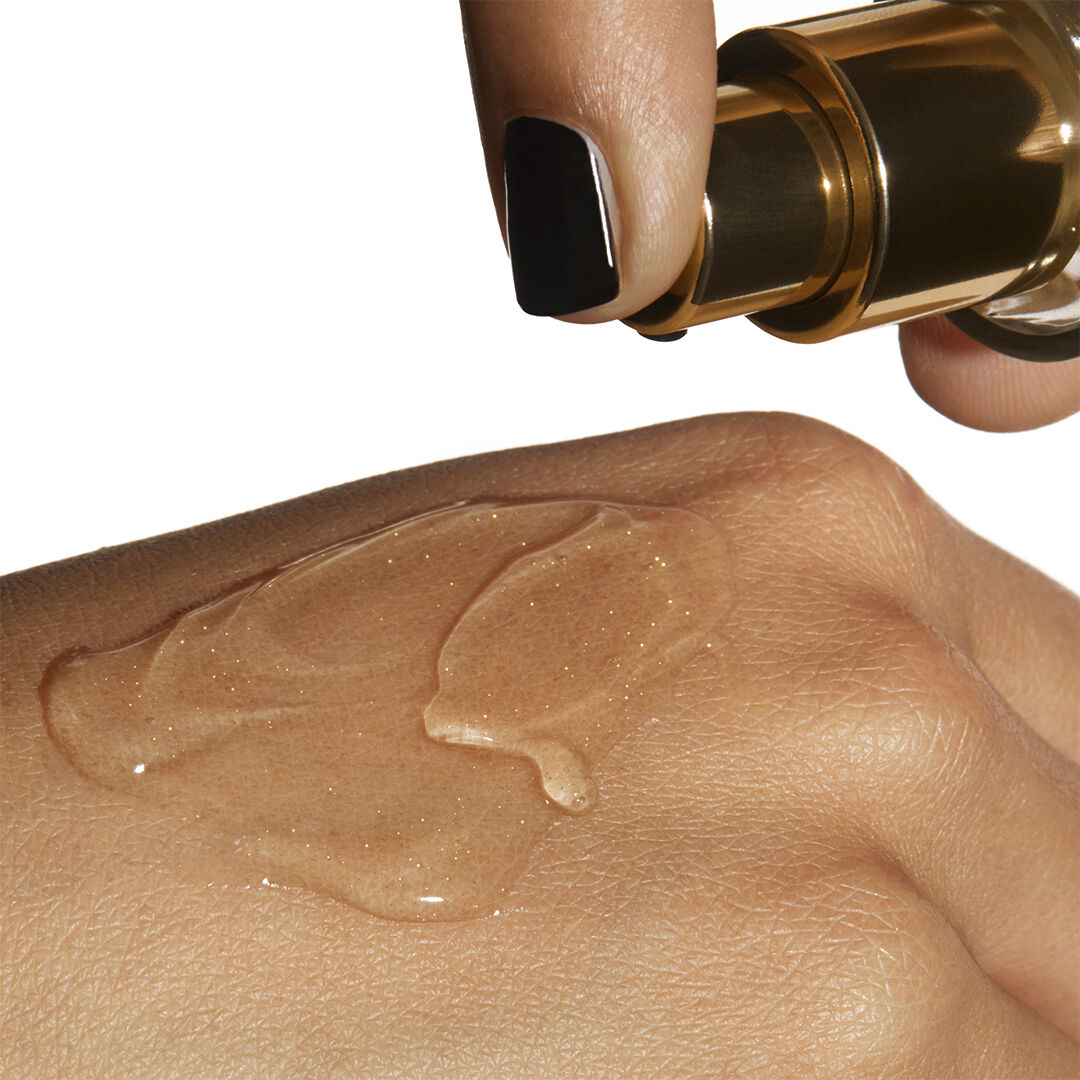 Touche &Eacute;clat Blur Primer