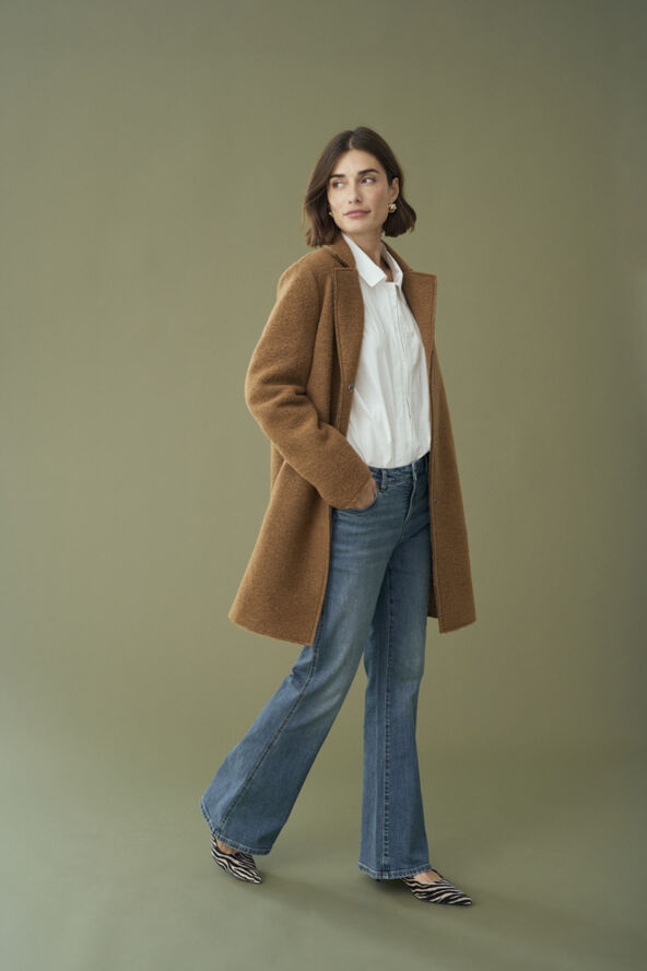 CUcyrine Ami Flare Jeans