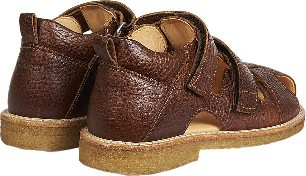 Sandal med velcro lukning