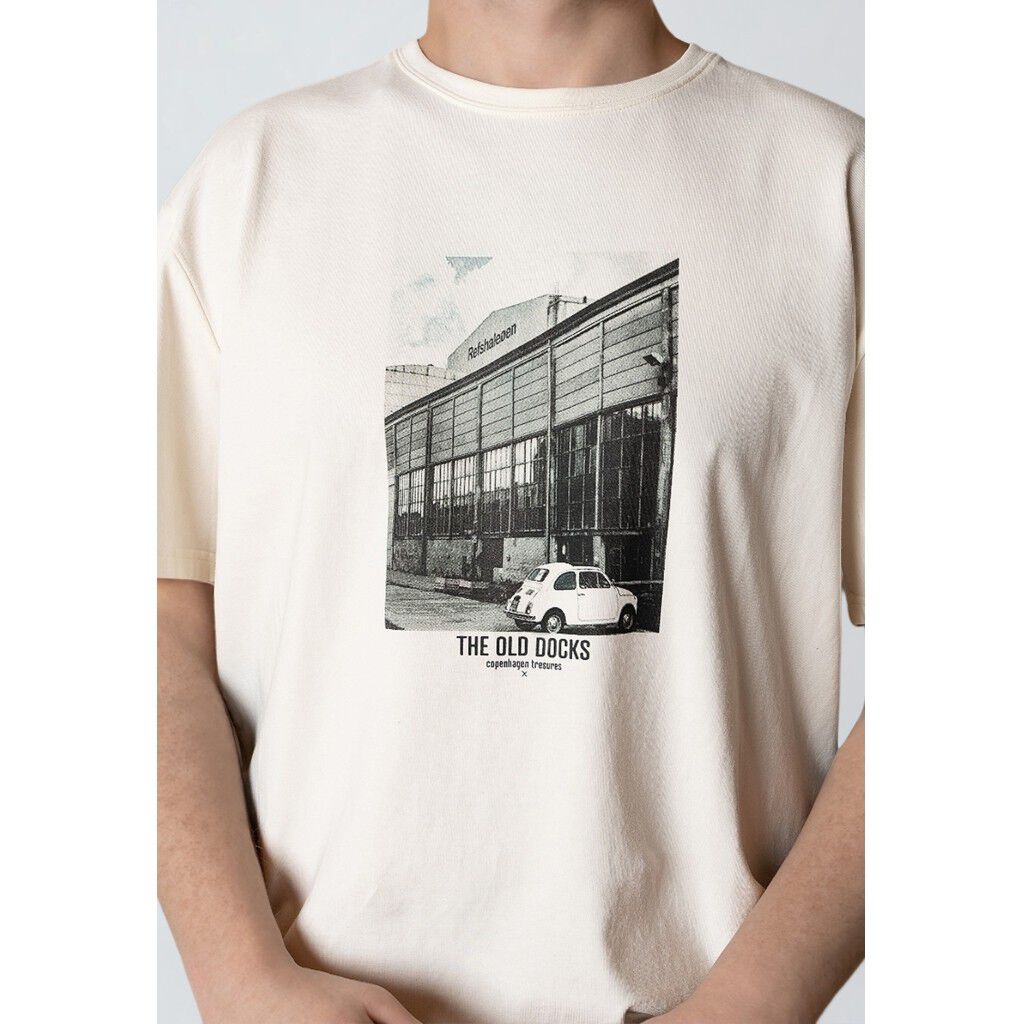 Old docks organic t-shirt