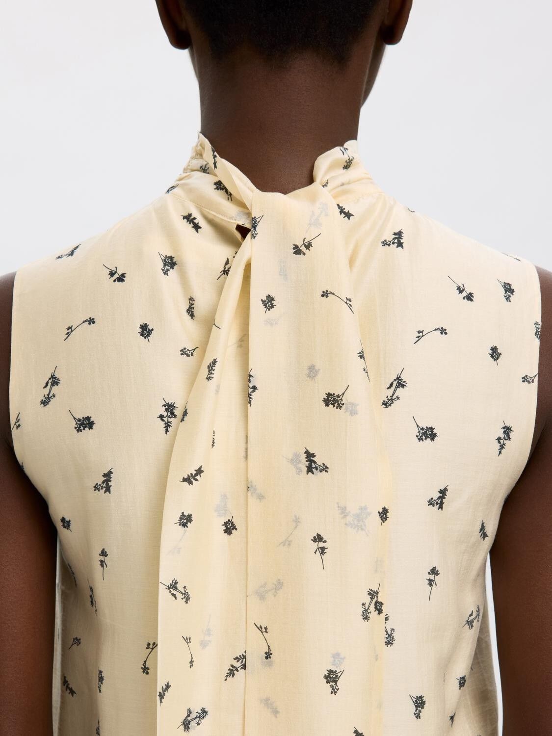 Slfiris Sl Tie Top B