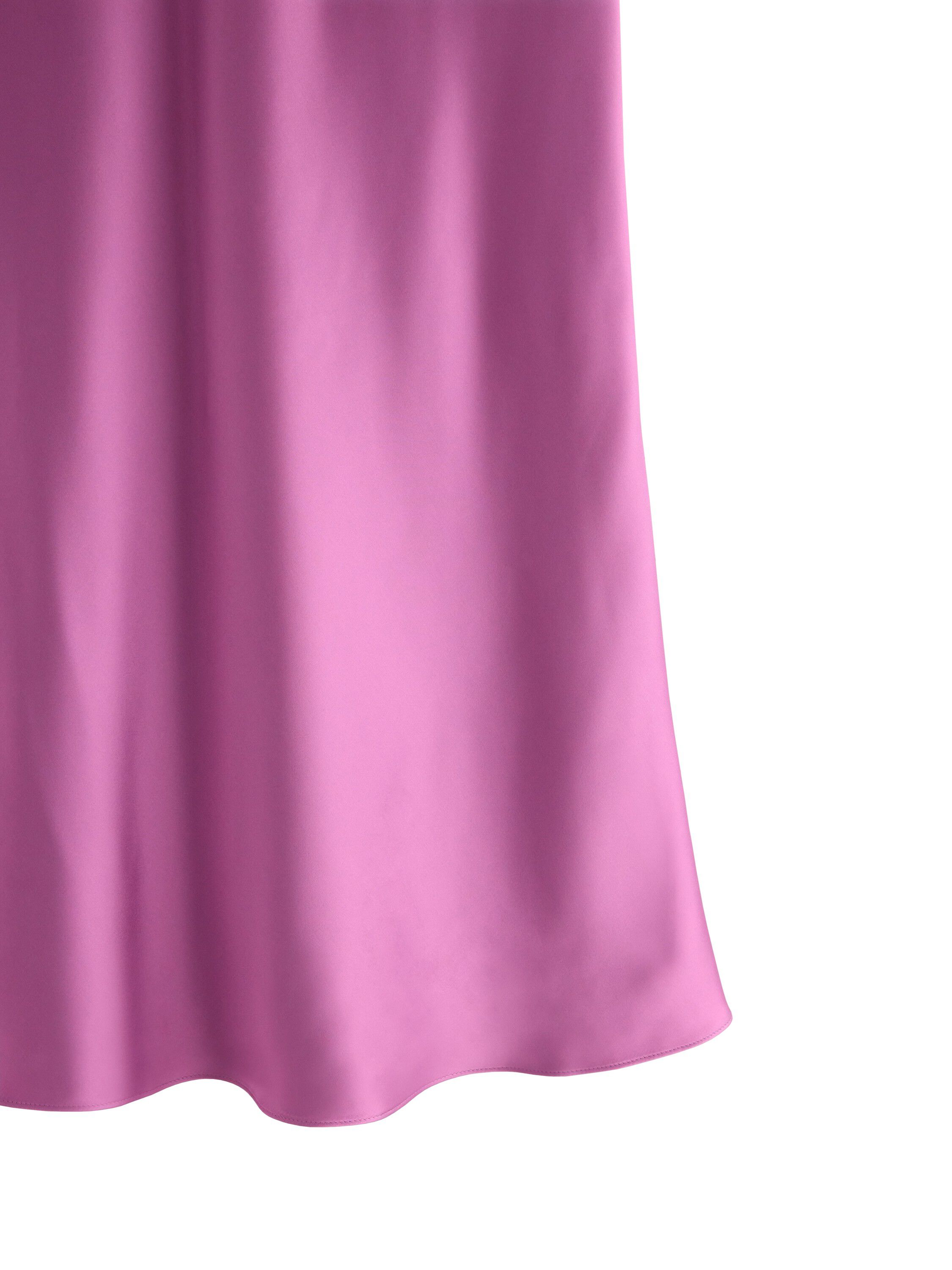 Sleek maxi skirt in satin with a co