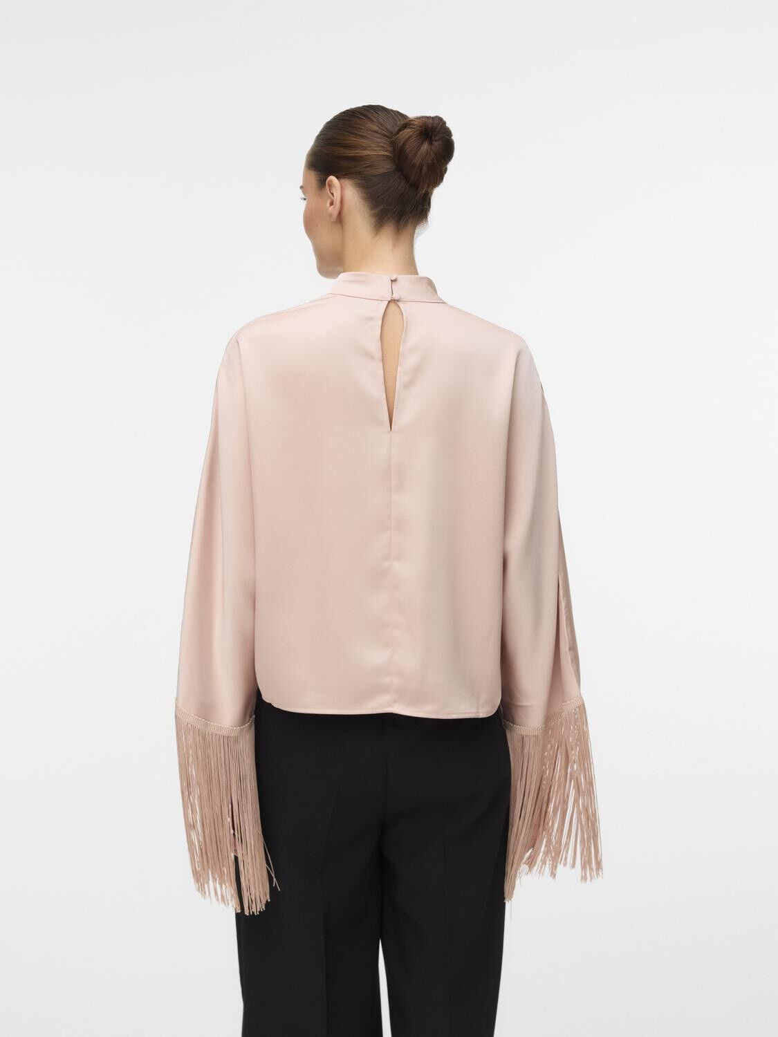 AWMAIA LS HIGH NECK TOP VIP