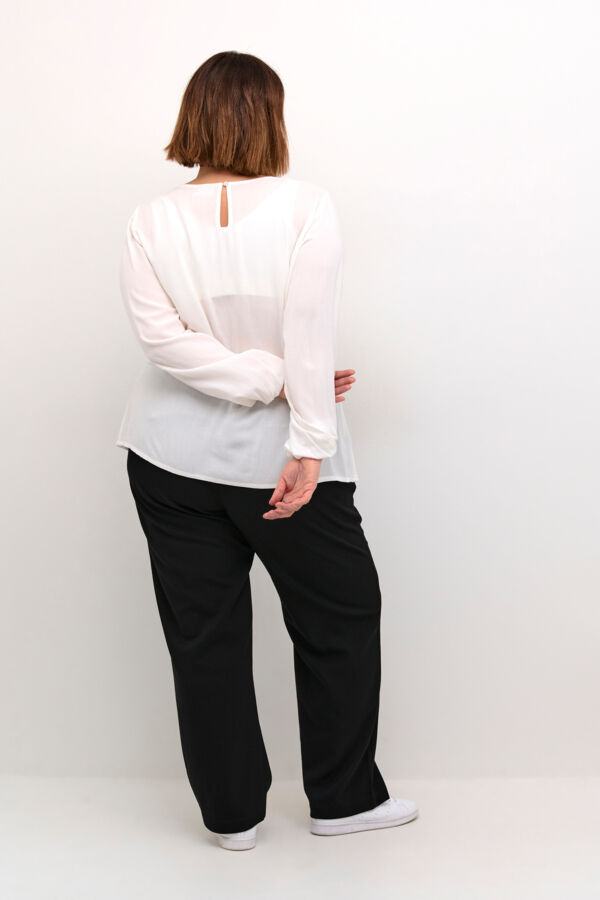 KCelina Blouse