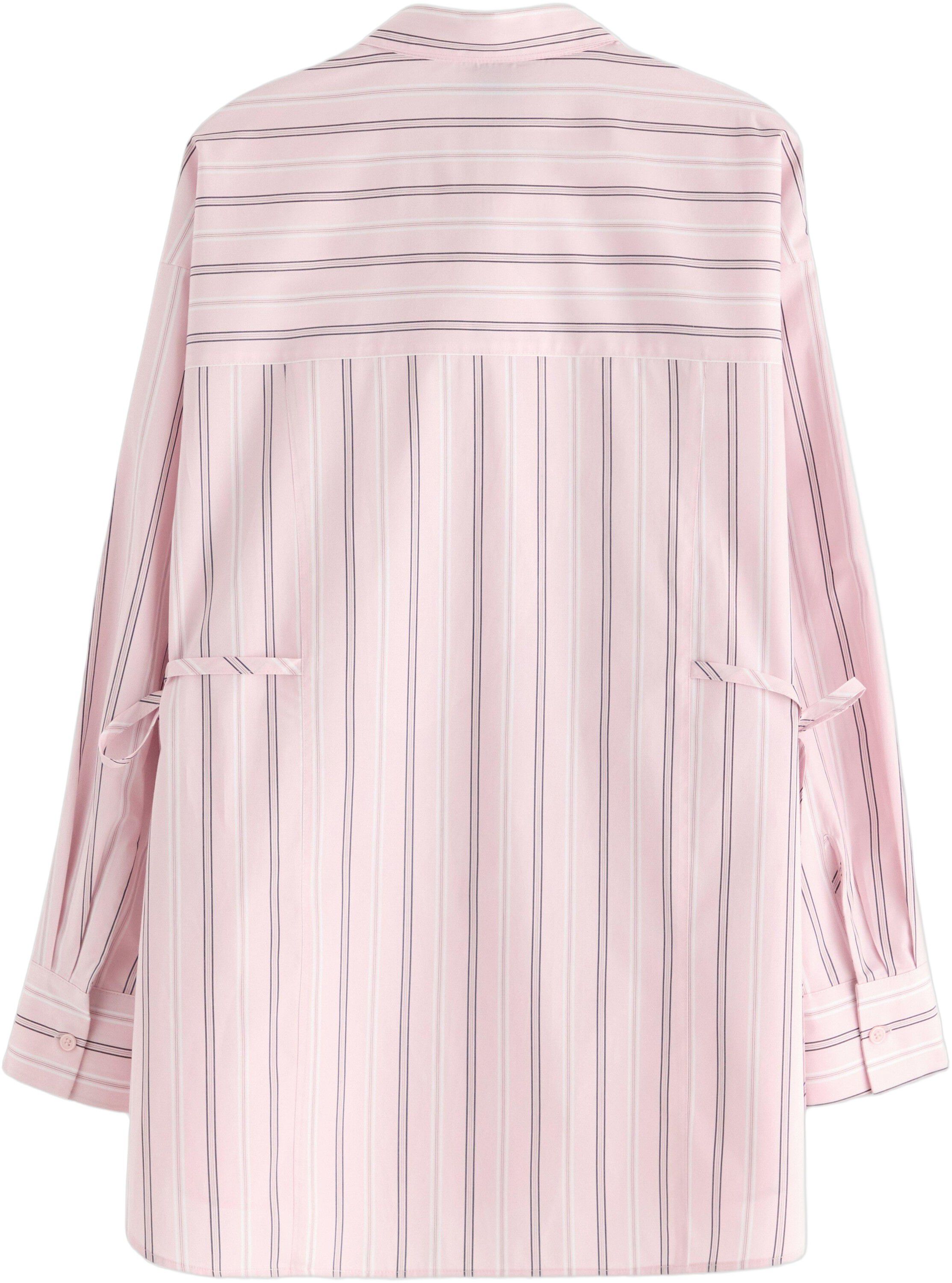 Long striped shirt with button clos