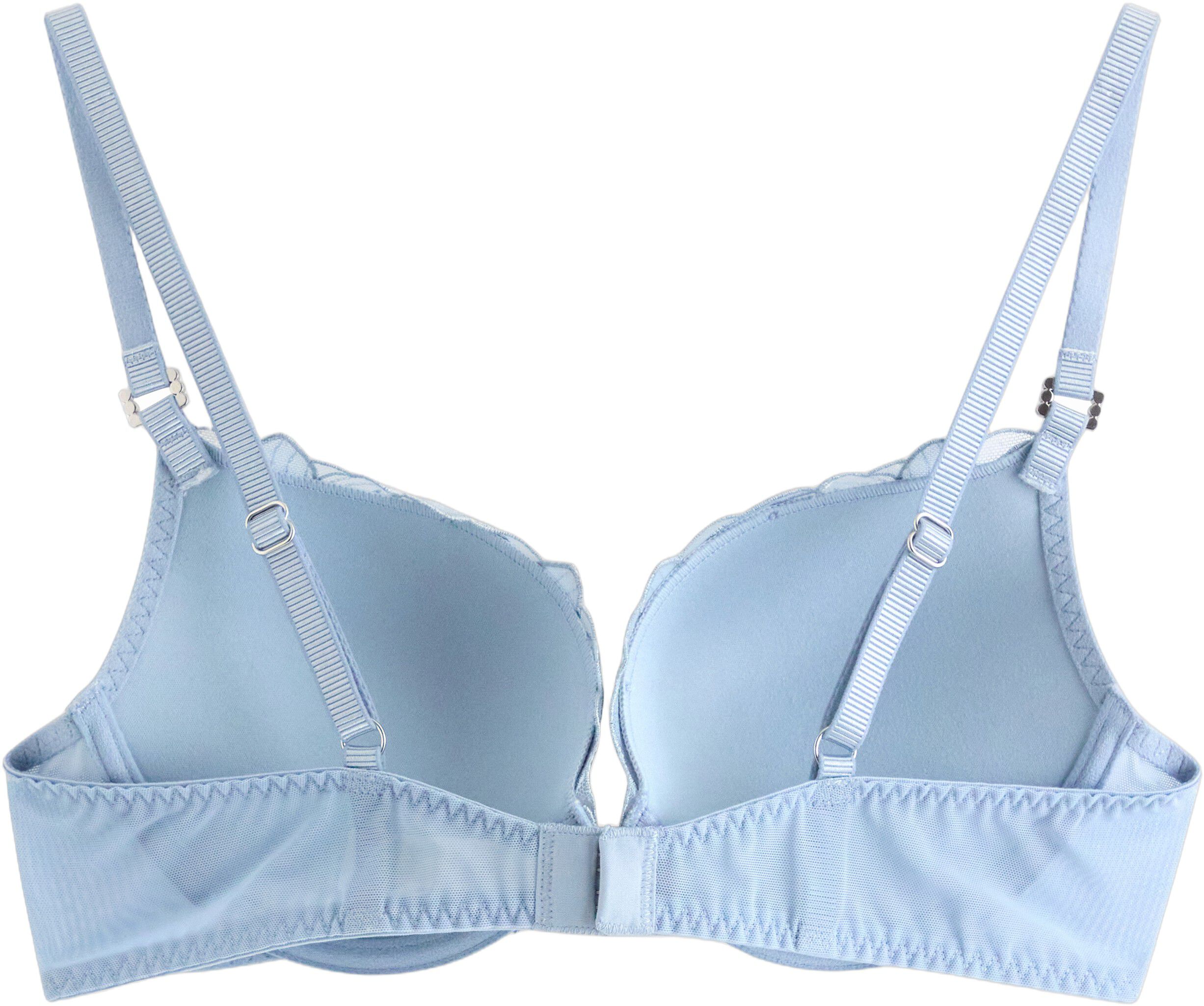 Push-up bra with floral embroidery,