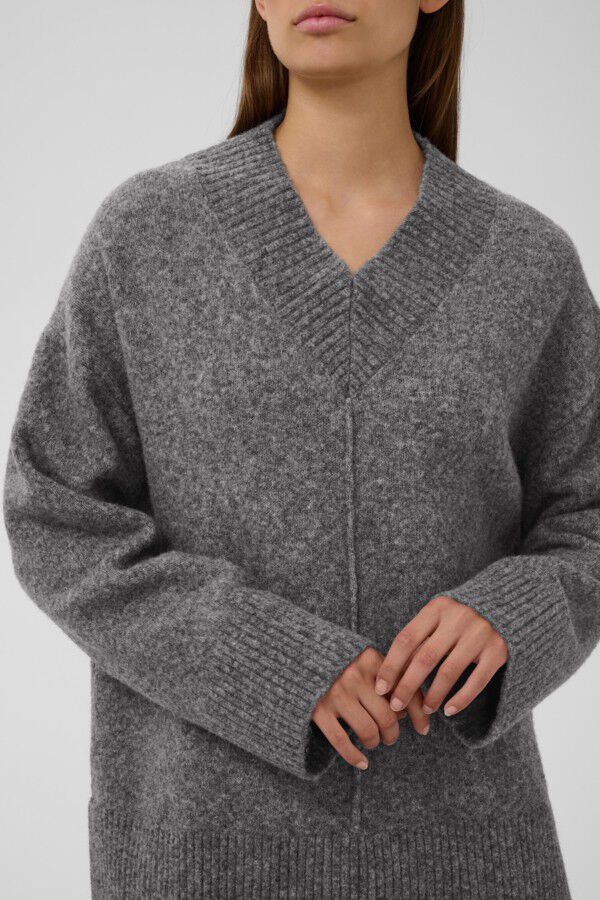 SLBean V-Neck Pullover