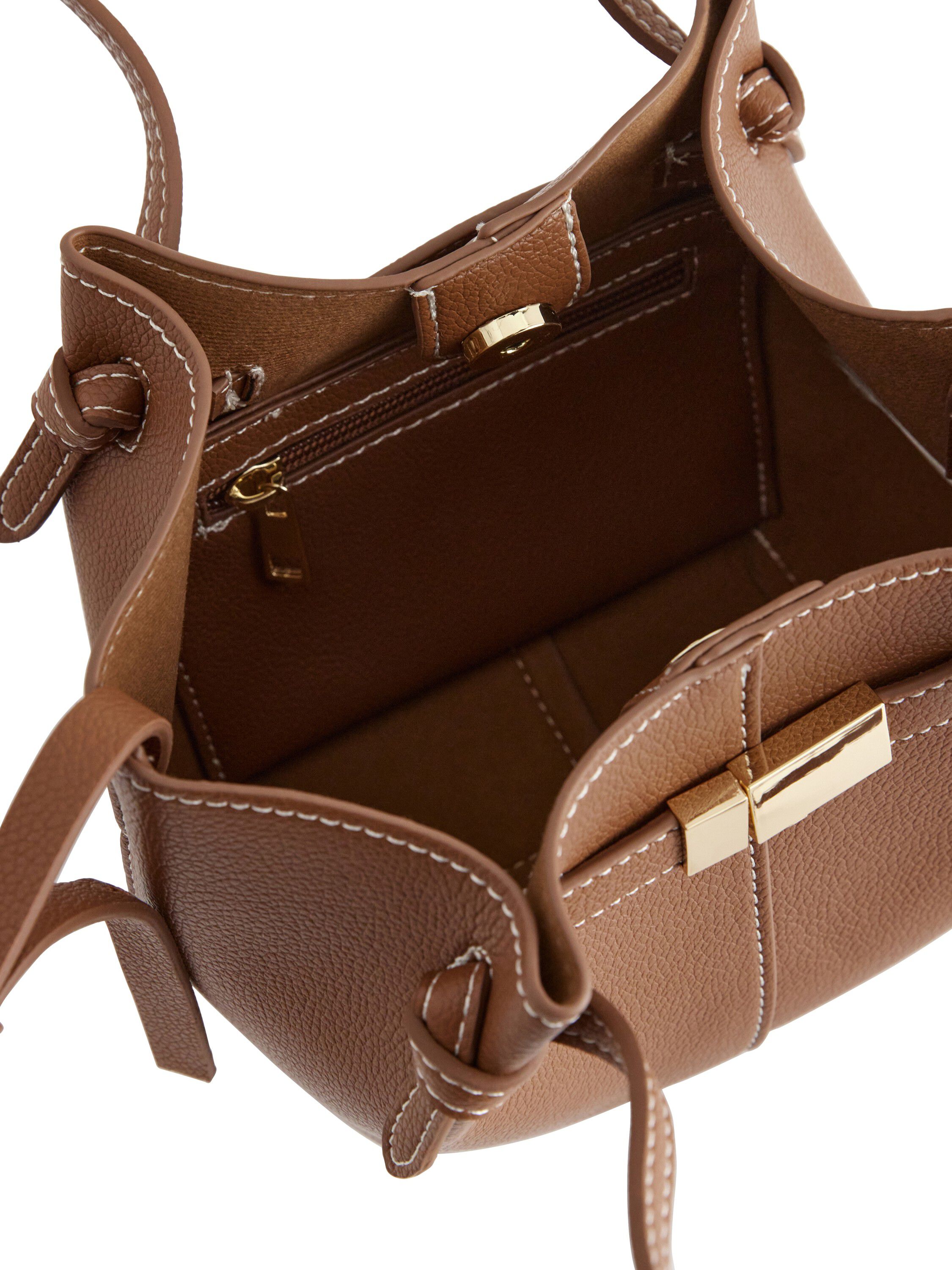 Small bag with one compartment and