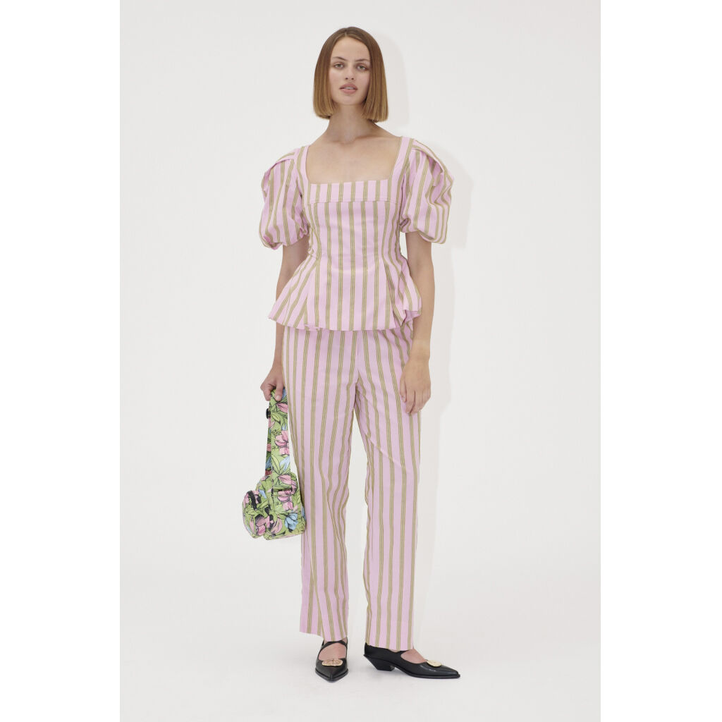 2344 Soft Jacquard Weave, Blouson Sleeve Top