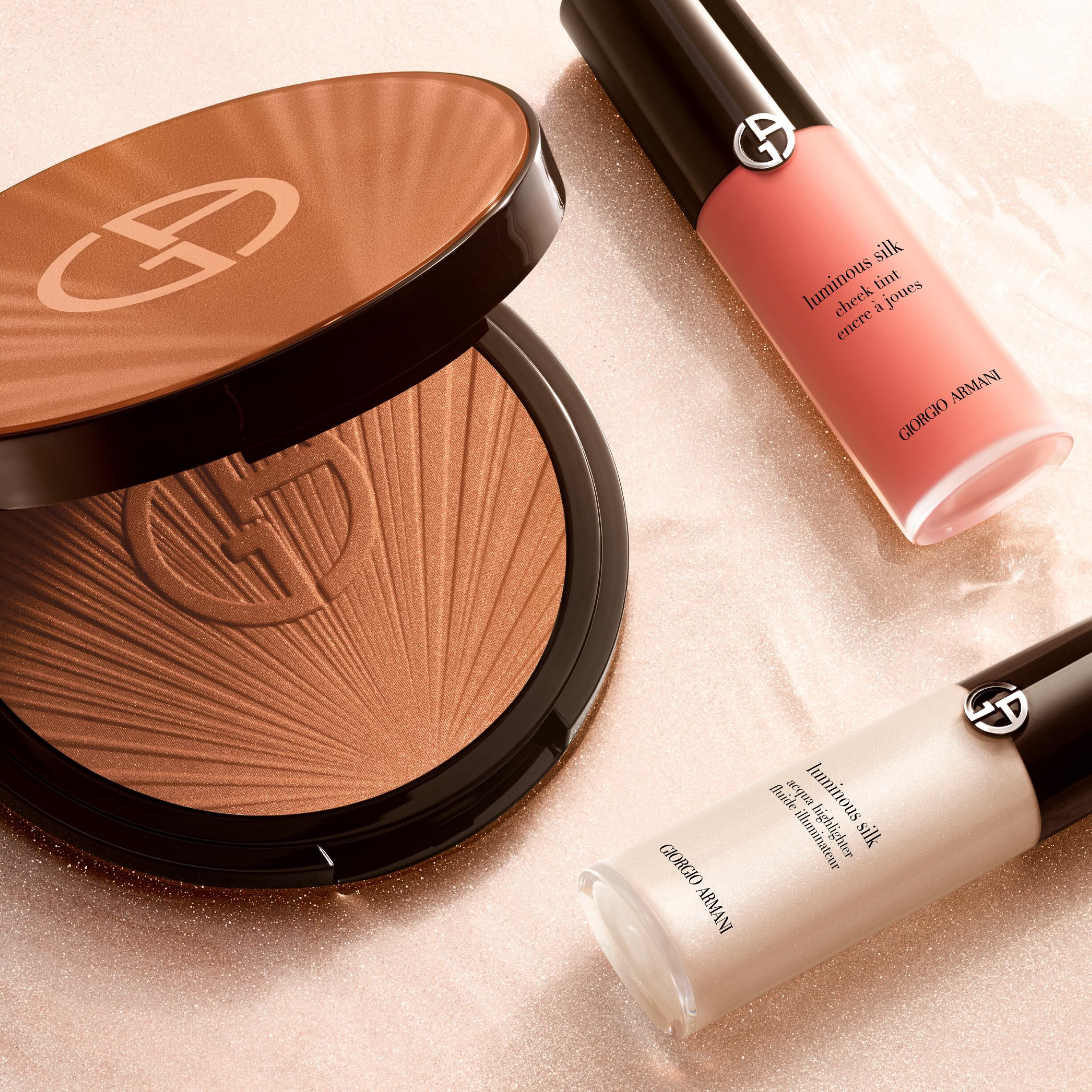 LUMINOUS SILK BRONZER