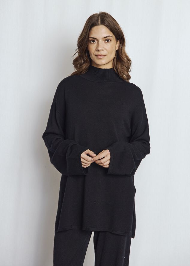 BS Guro Regular Fit Knitwear