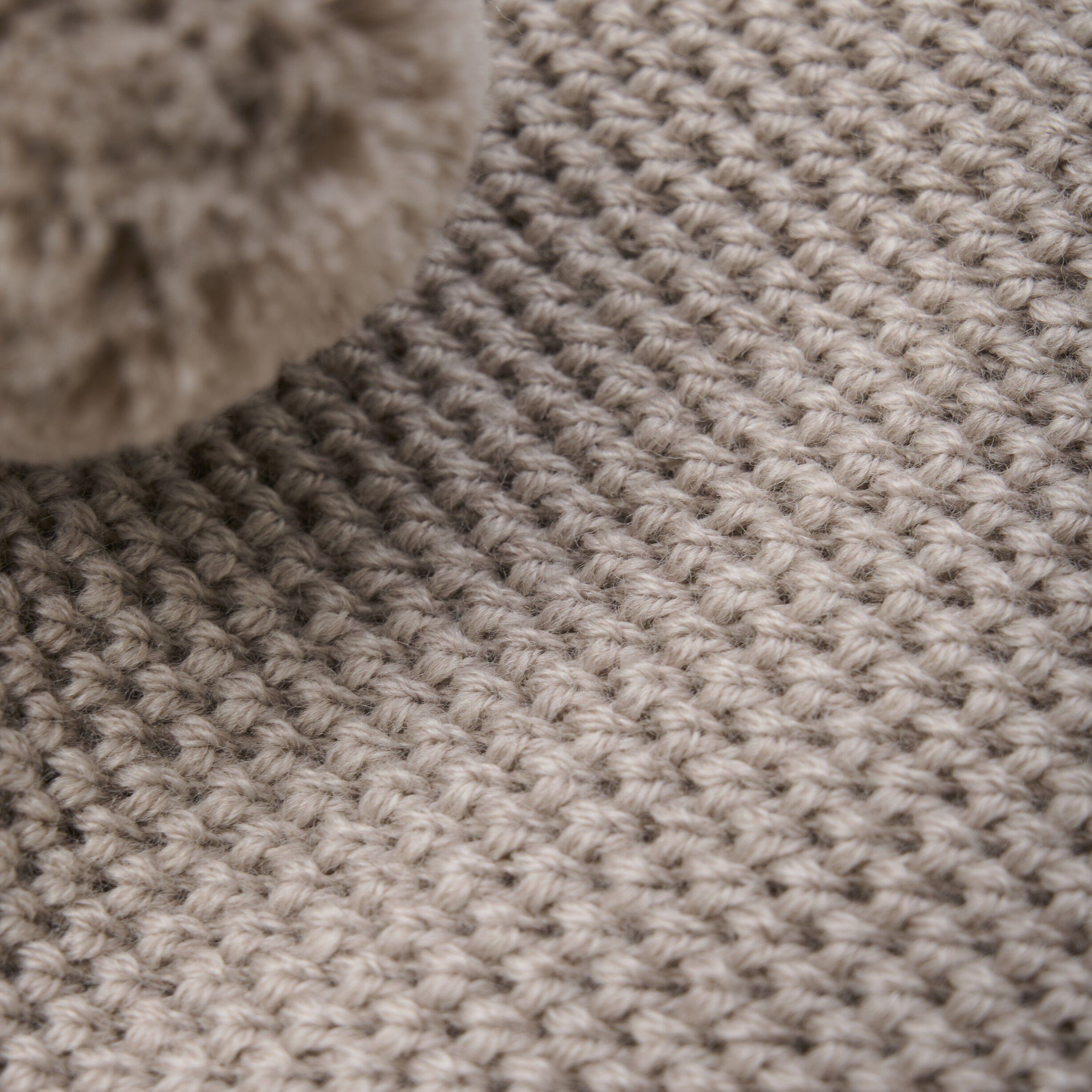 Balaclava Windstop Pompoms