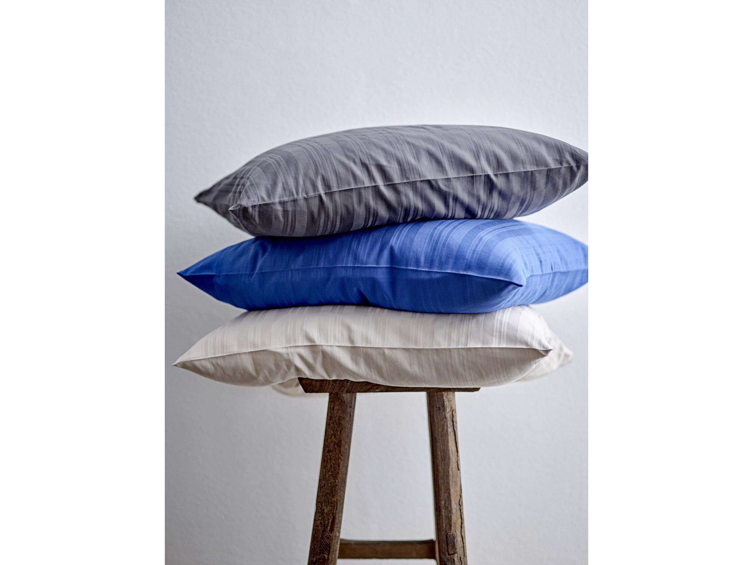 Sengesett 140x220 Noble Royal Blue