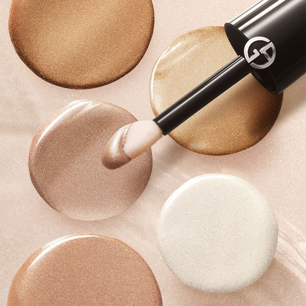 Luminous Silk Acqua Highlighter