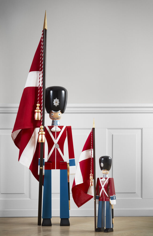 Faneb&aelig;rer mellem malet b&oslash;g