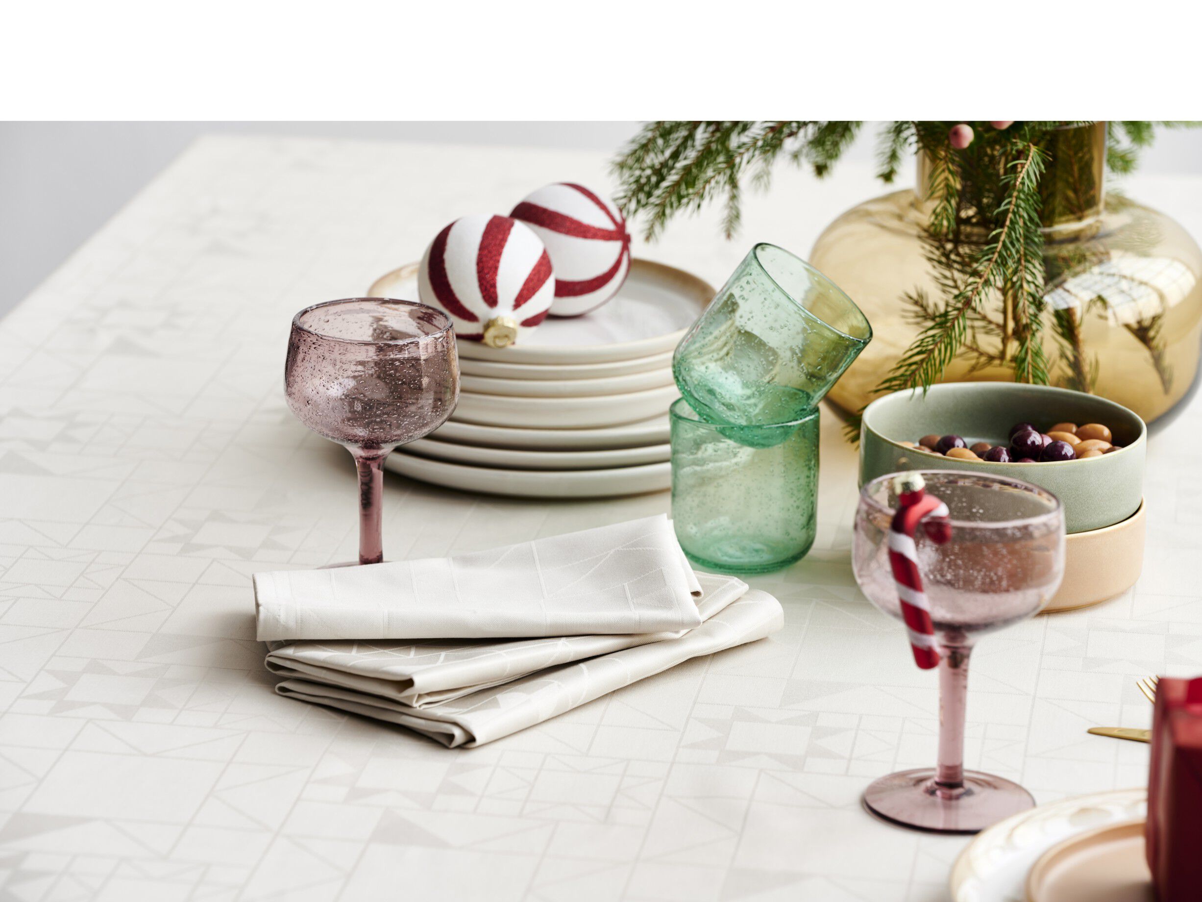 Duk 140x320 Star Damask Beige