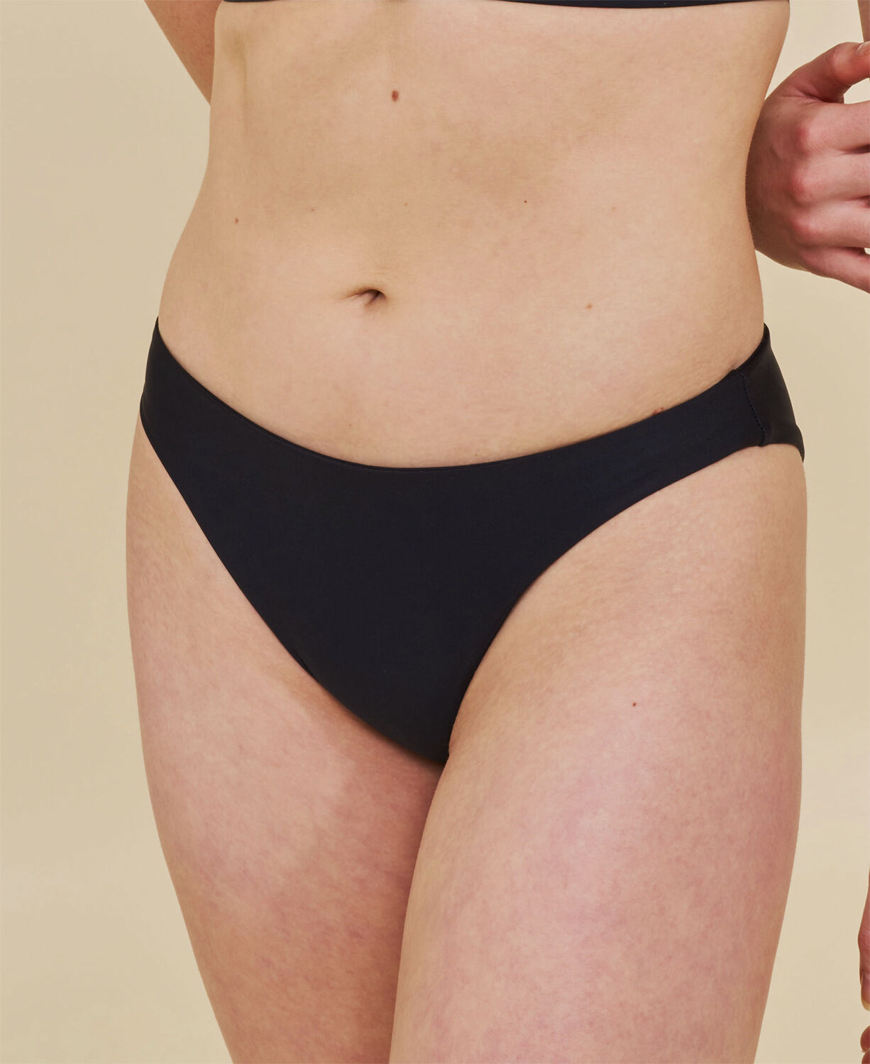 Batur rynket bikinitruse