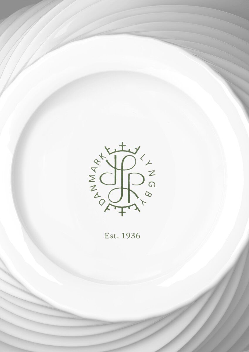 Twist Vase H18 cm hvid porcel&aelig;n