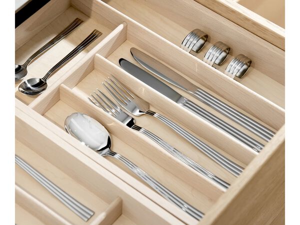 Bestikksett Thebe Edition 2024 16 deler Blankt stål Recycled