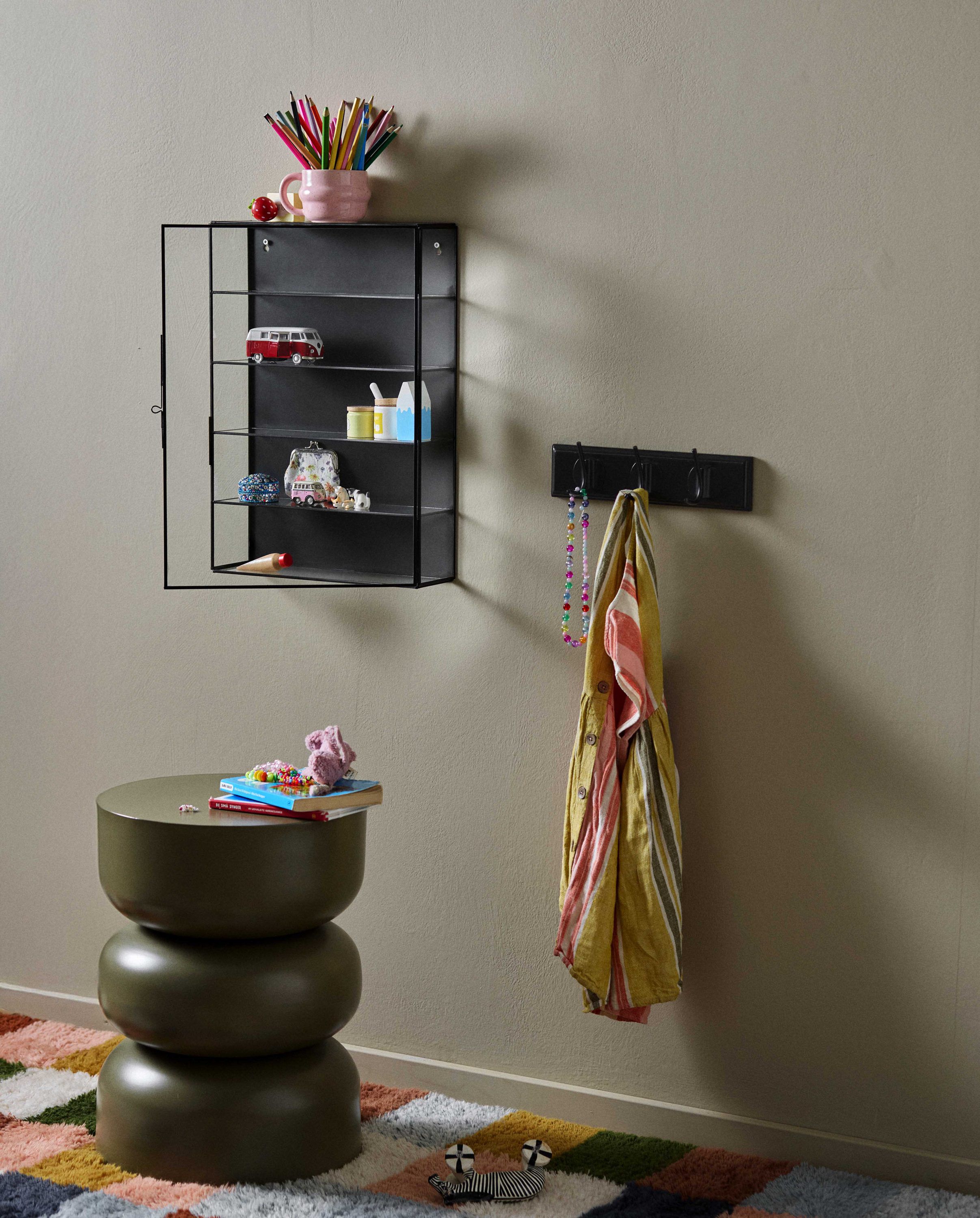 EDGY coat rack, 3 hooks - black w. black finish