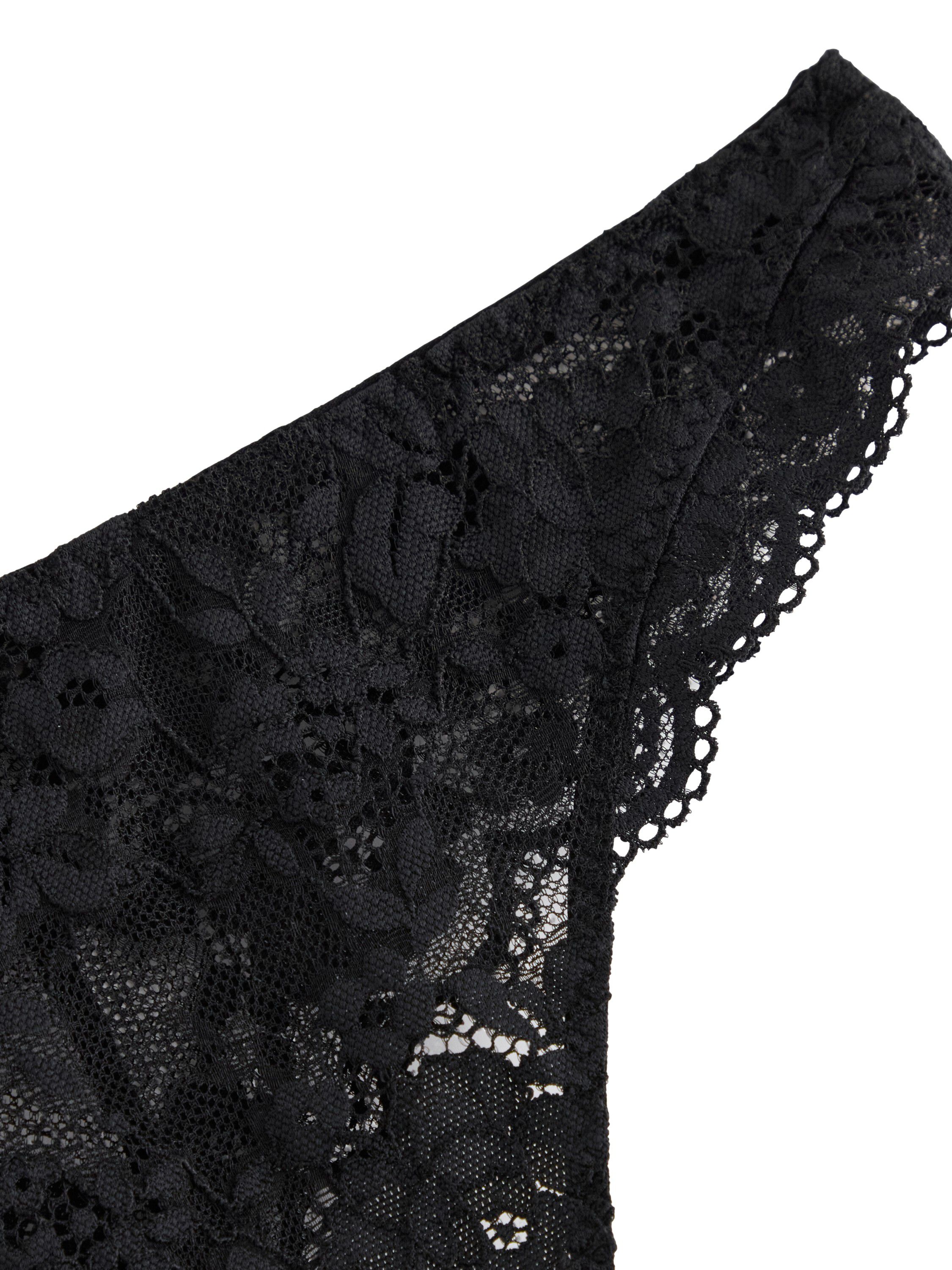 Lace thong with a regular waist.