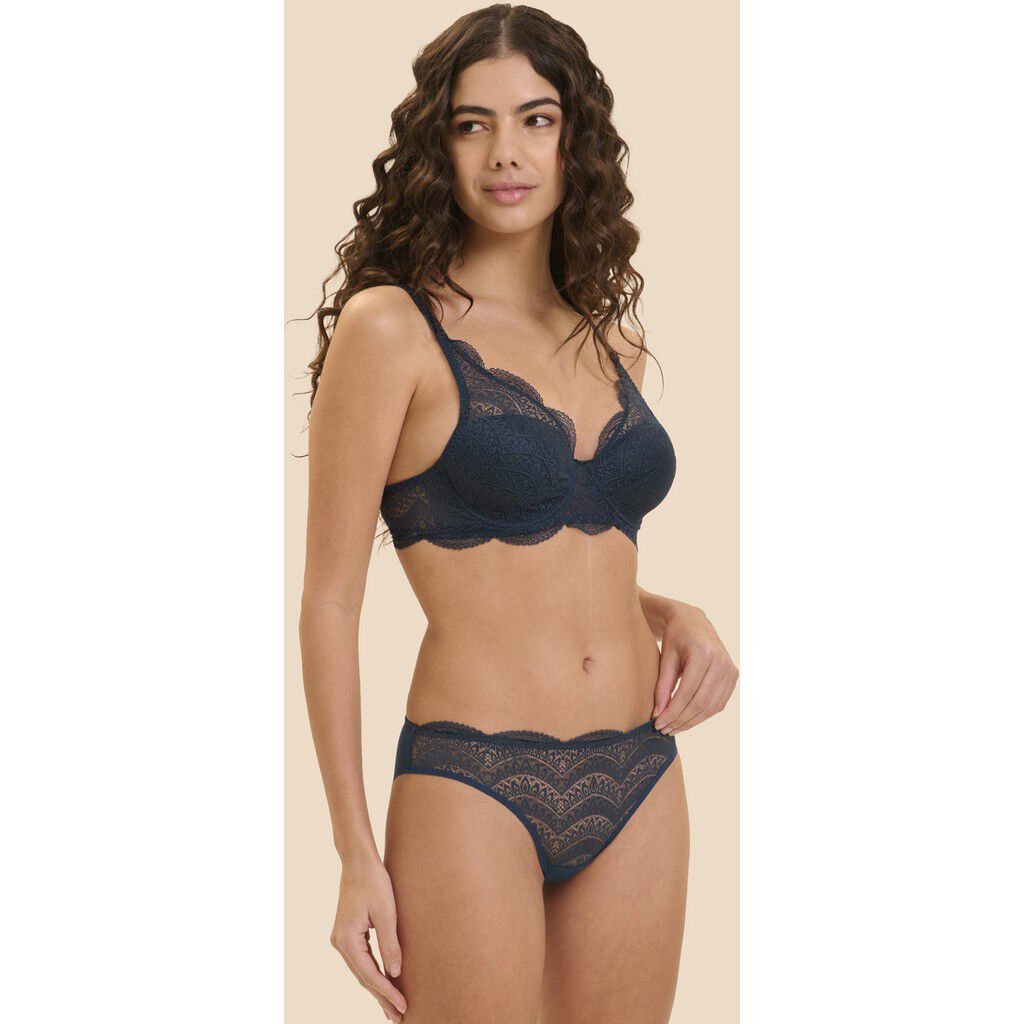3D SPACER MOULDED PADDED BRA