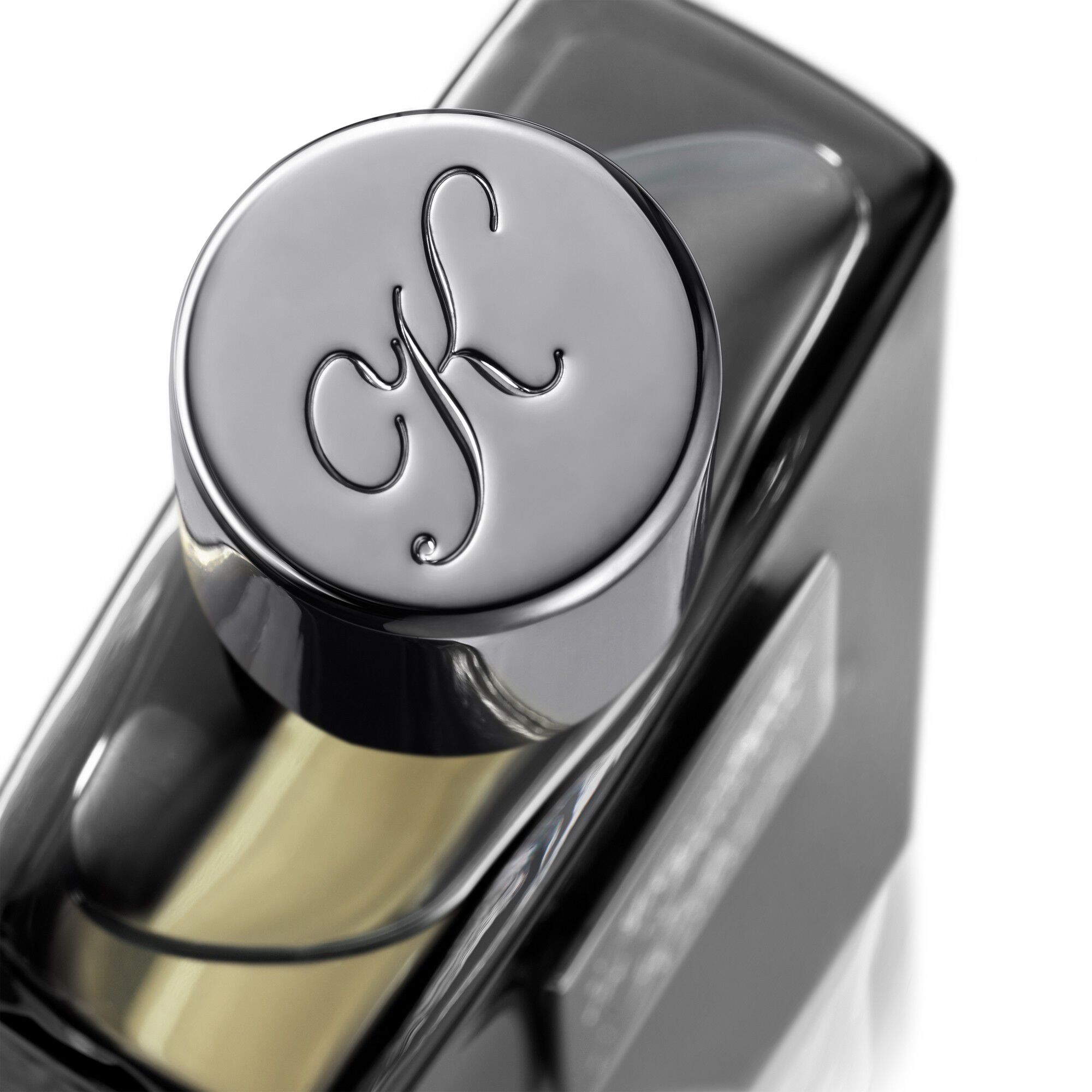 Smoking Hot Eau de Parfum