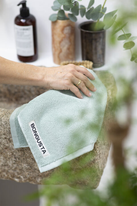 Naram Towels