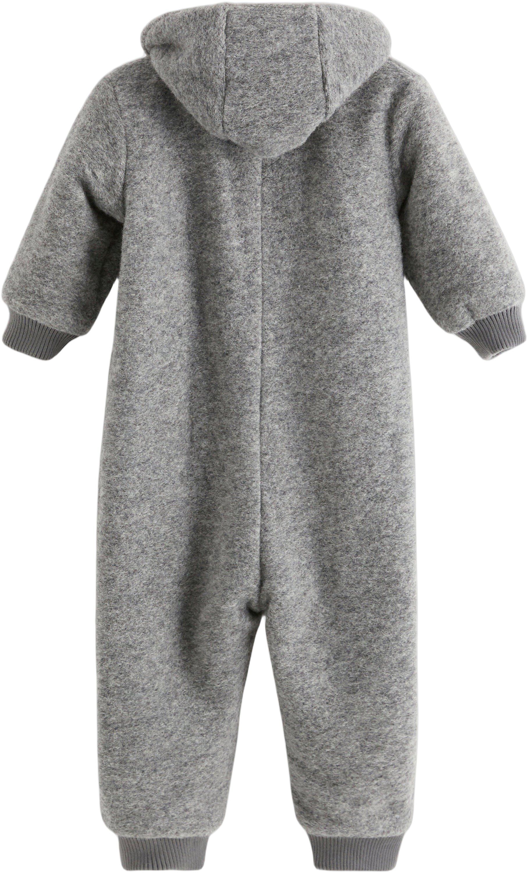 A cosy overall in light grey wool b