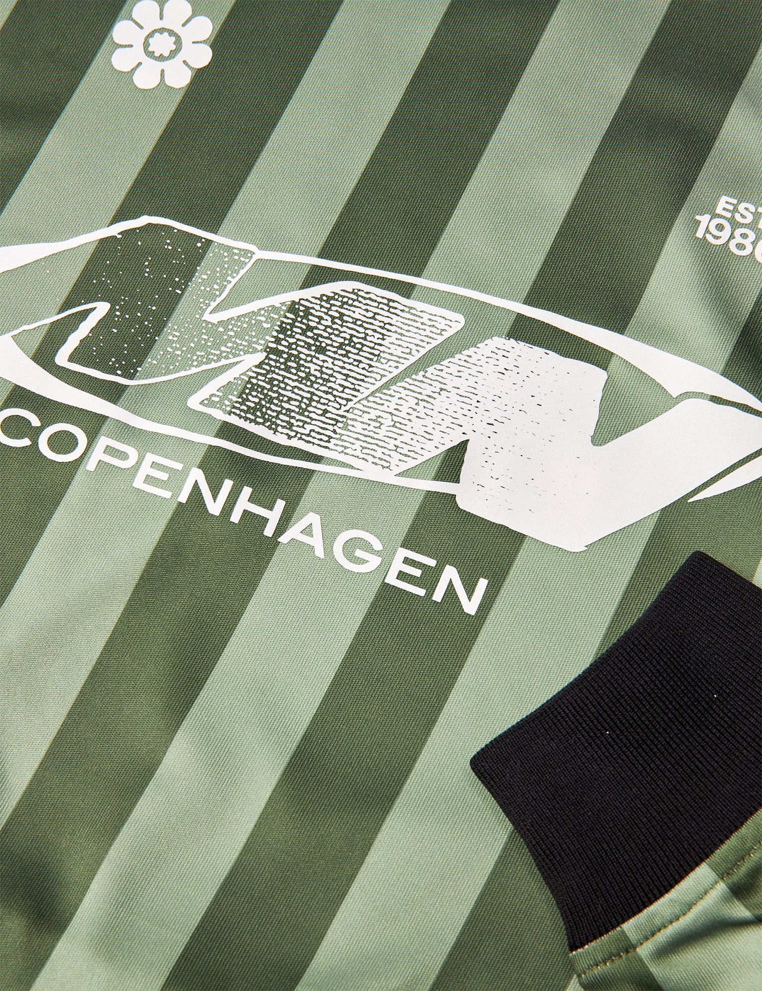 Shiny Sport Debbie Dress