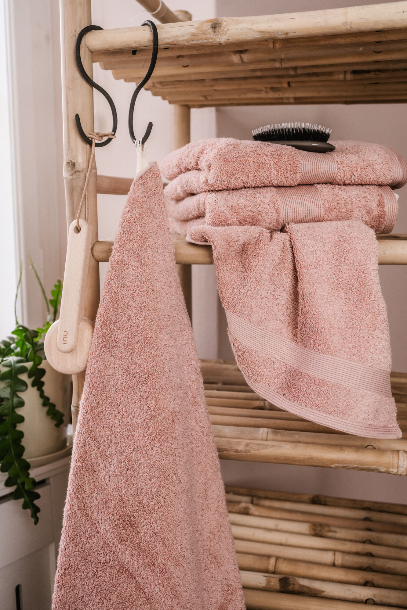 Egyptisk h&aring;ndkl&aelig;de misty rose