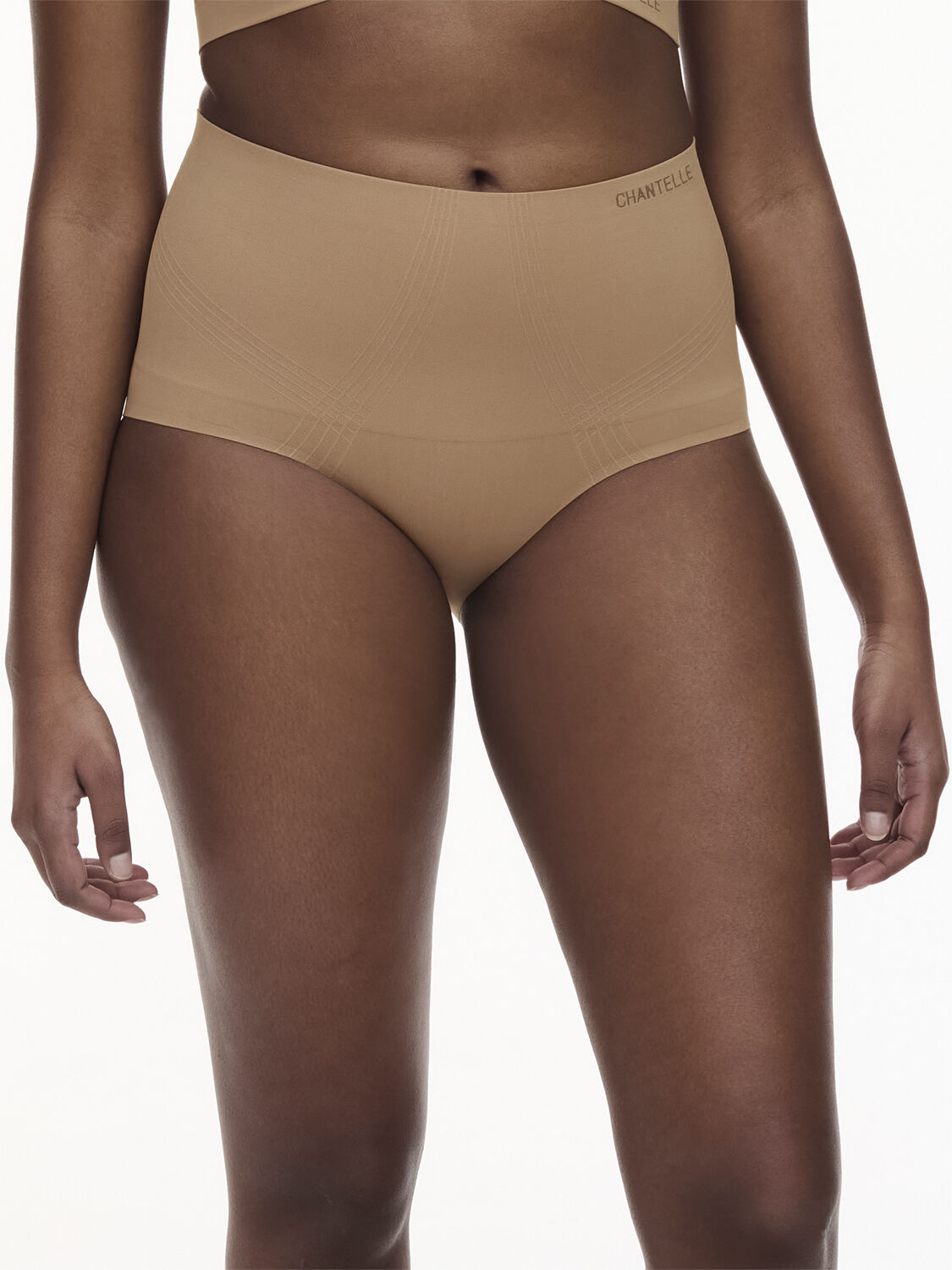 Smooth Comfort Shapewear Sculpting high-waist full brief