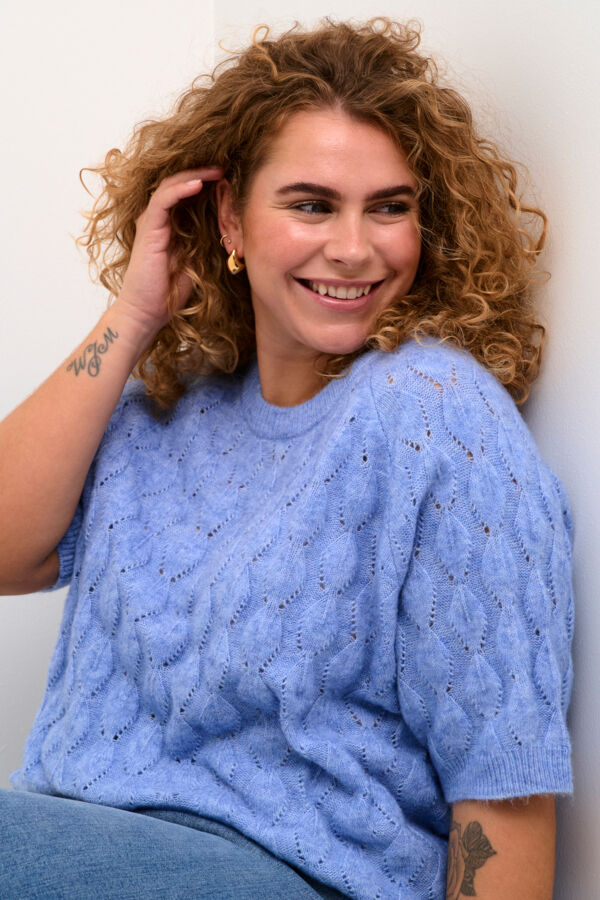 KCnalene Knit Pullover