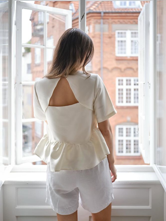 Alva Dull Satin Blouse