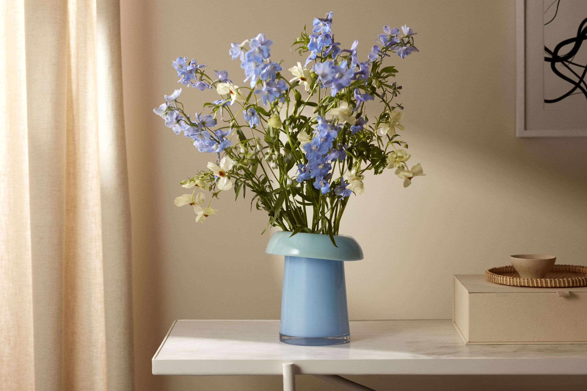 Soma Vase H22. 5 cm lysebl&aring;/aqua