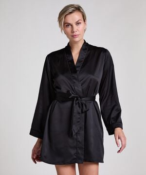Satin kimono
