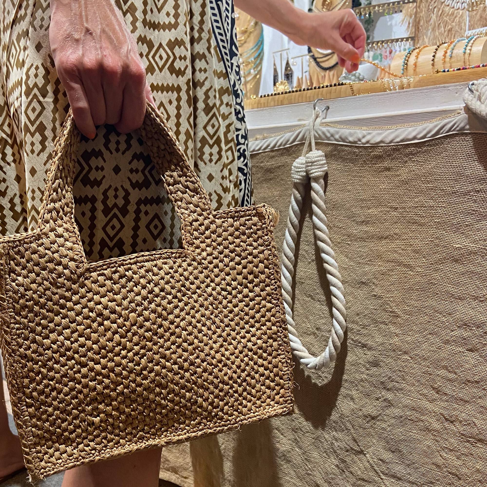 RIVABELLA - MEDIUM - WOVEN HANDBAG WITH LEATHER HANDLE