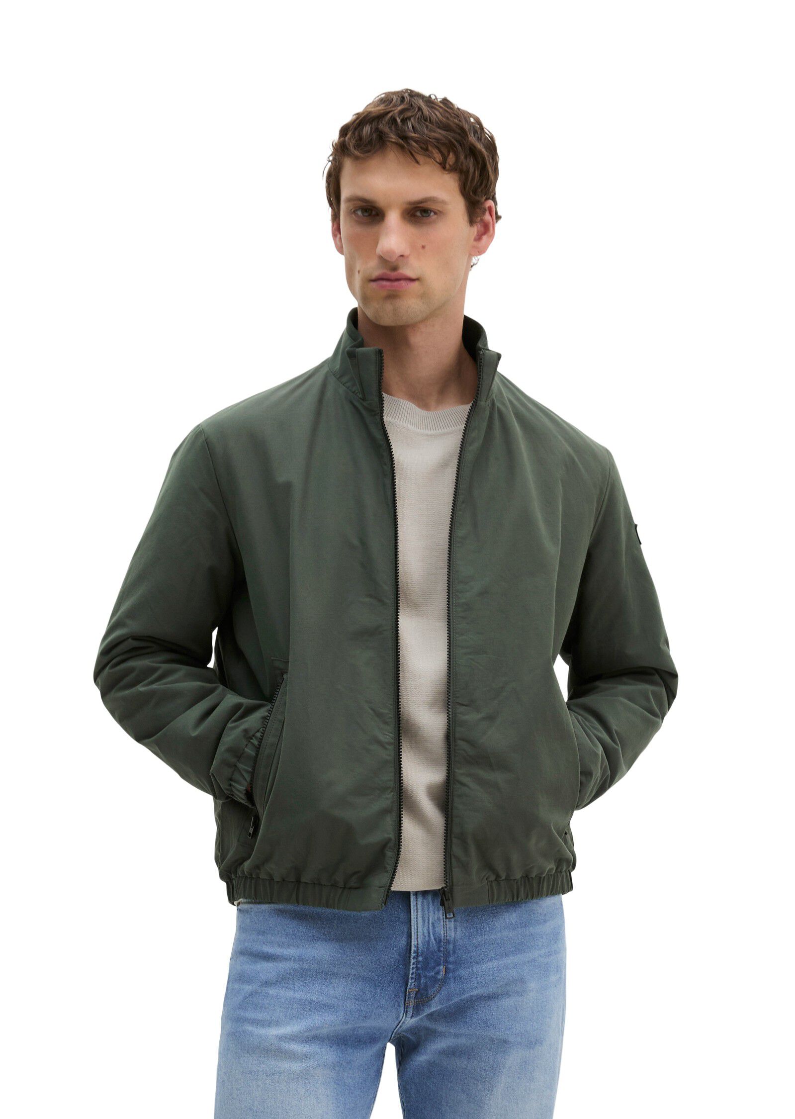 Woven Outdoor Jackets